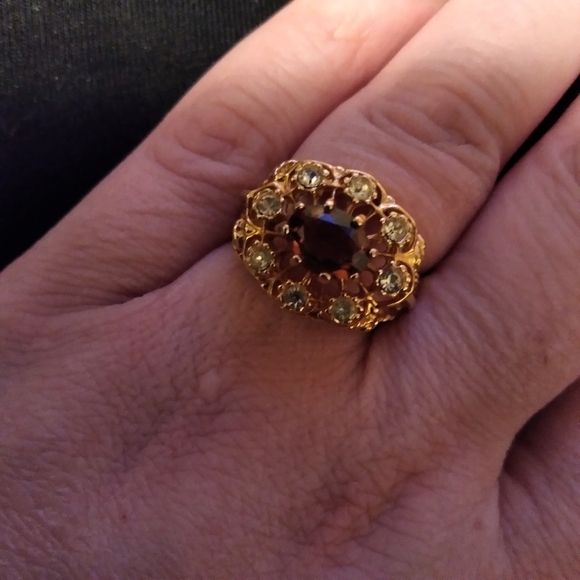 vargas Jewelry - Vintage 14kt HGE Vargas Ring